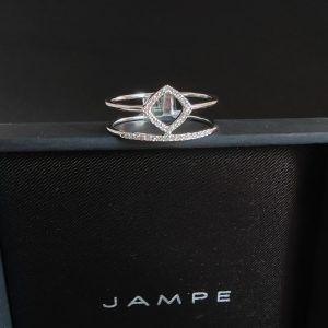 Anillo Oro blanco con diamantes
