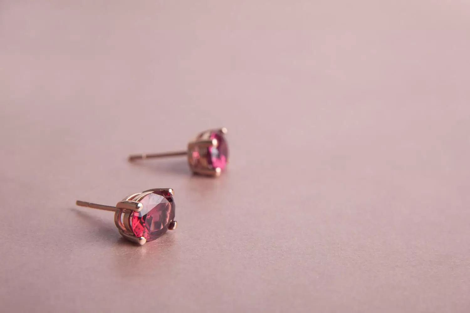 Pendientes Oro Granate | Pendientes IV Rodolita