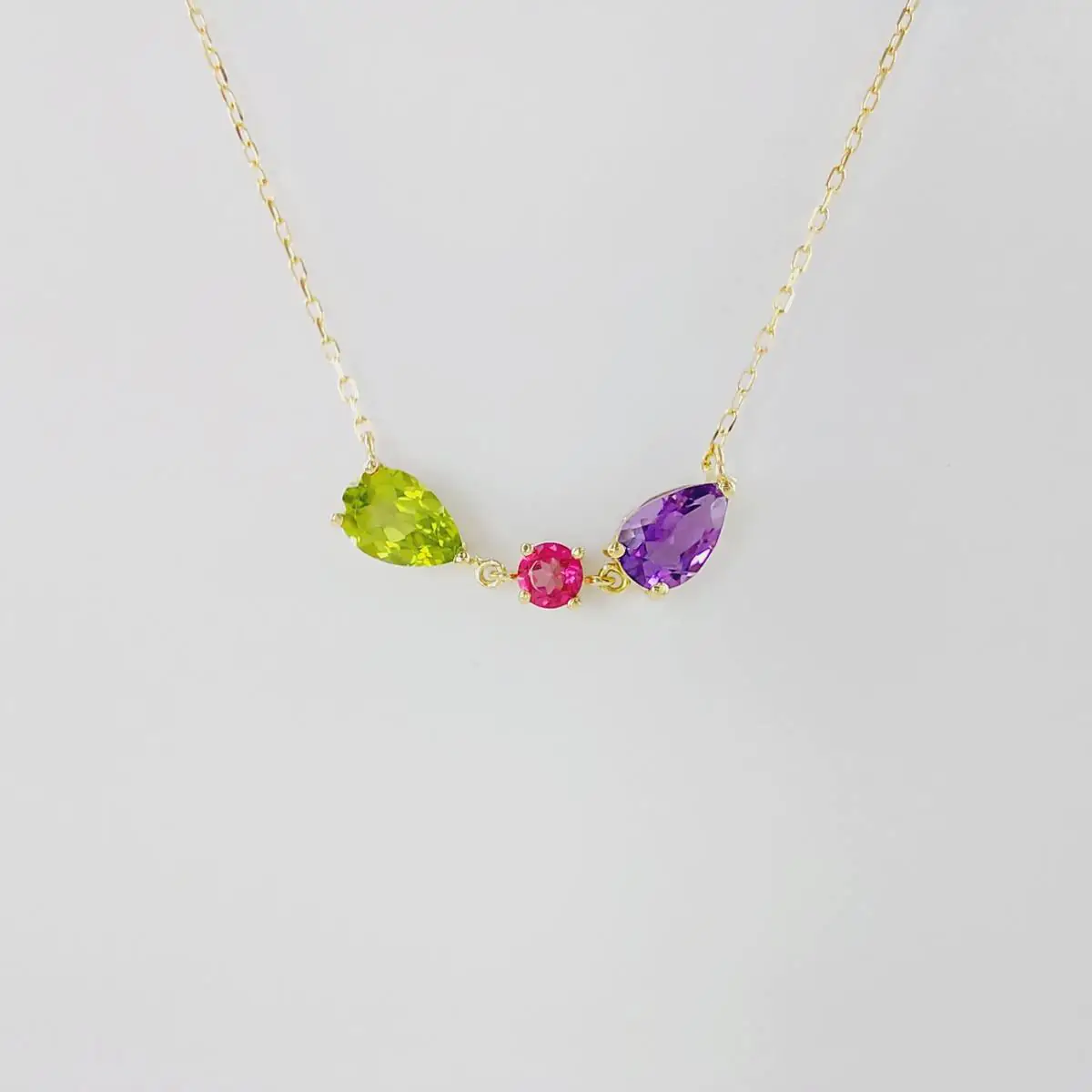 Collar oro amarillo 18k con amatista, peridoto y turmalina - Imagen 2